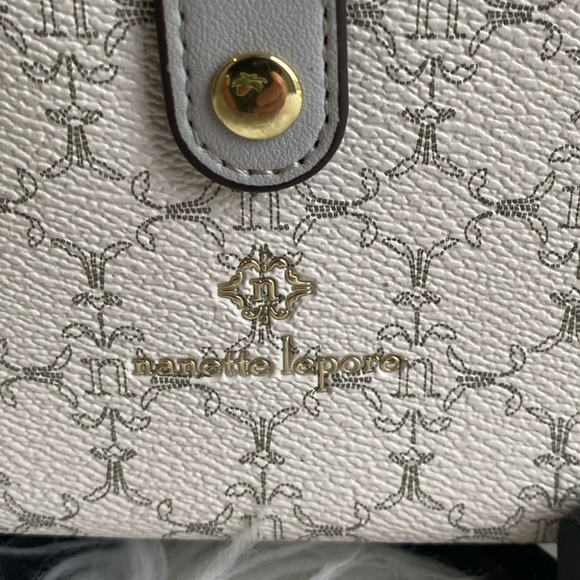 Nanette Lepore Scrolled Geometric Wallet Wristlet Old Money Travel Vacation - Picture 8 of 10